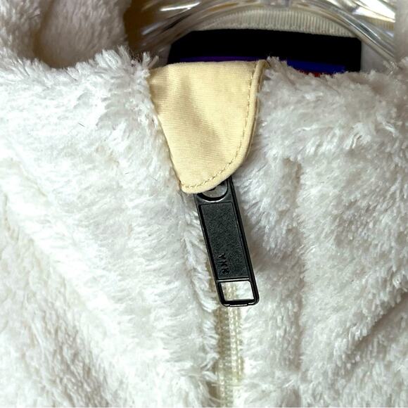 Patagonia Synchilla Vest - Winter White - Picture 5 of 12